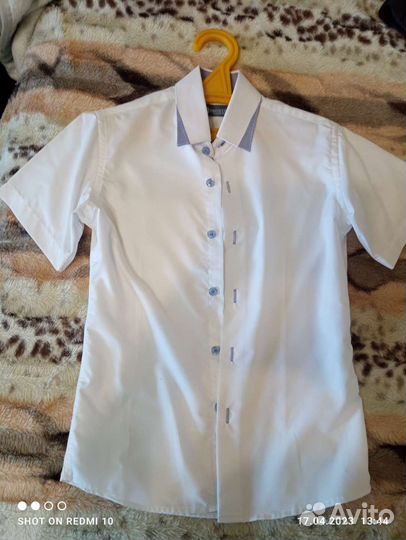 Костюм тройка