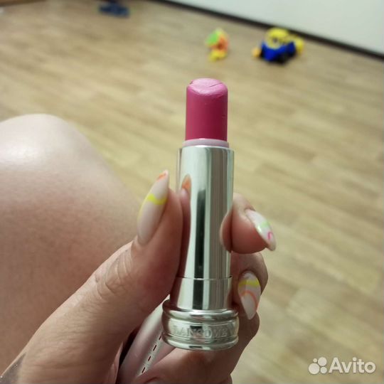 Lancome помада