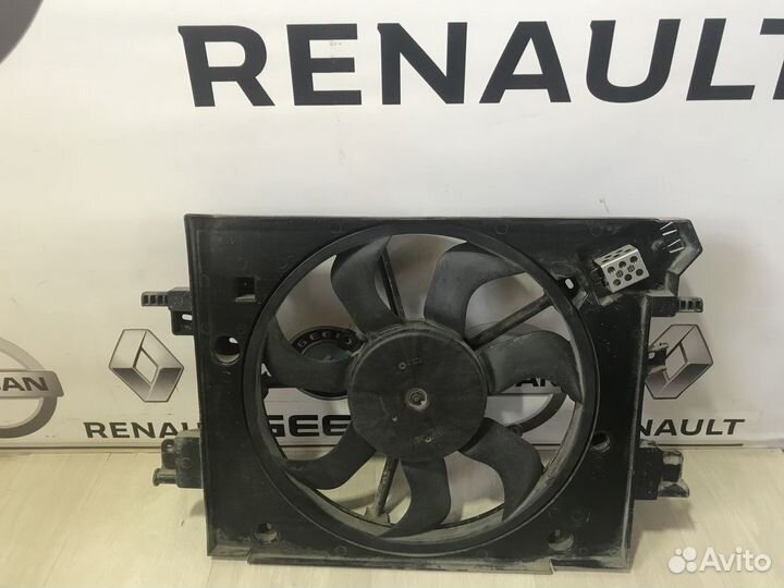 Вентилятор радиатора охлаждения двигателя диффузор