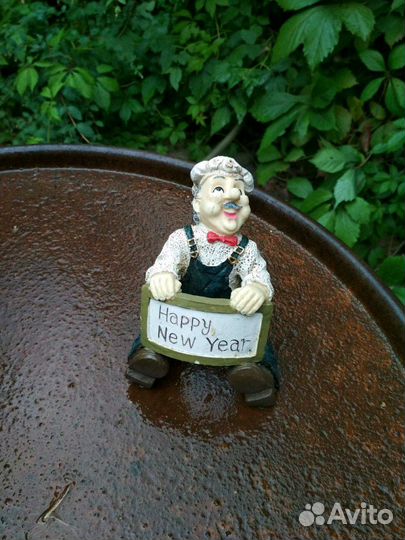 Декоративные статуэтки