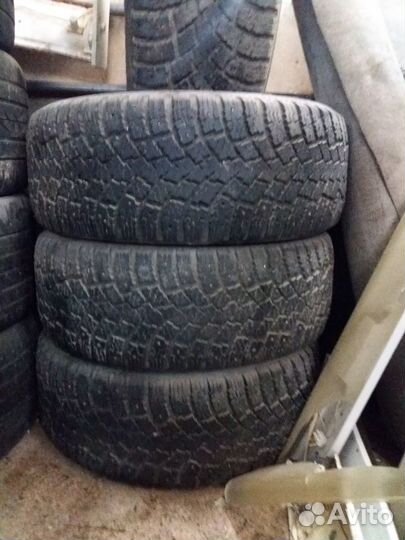 Nokian Tyres Hakkapeliitta SUV 255/55 R17