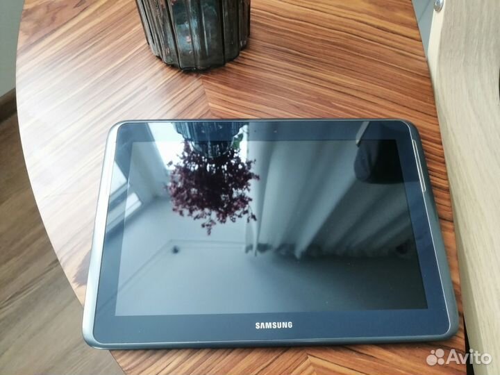 Планшет Samsung Galaxy Note 10.1 N8013