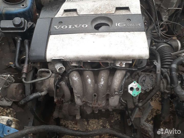 Двигатель volvo с 40