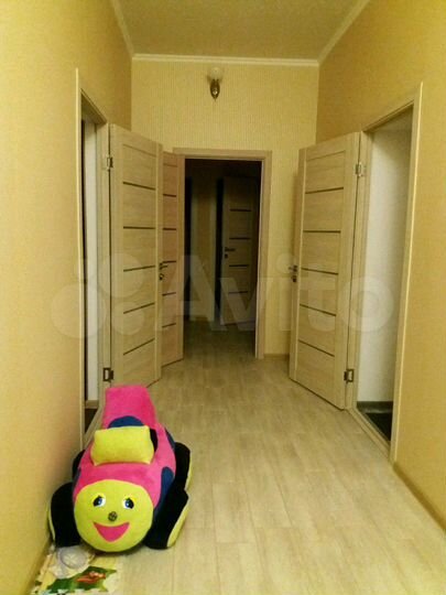 Комната 25 м², 1/3 эт.