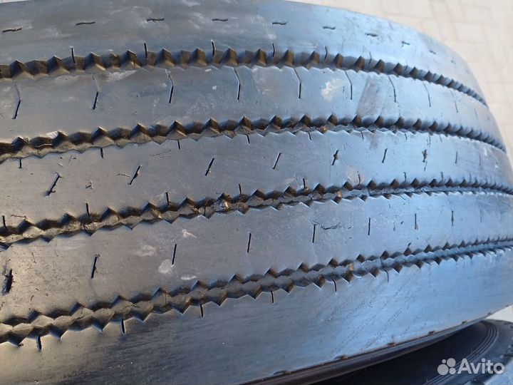 Грузовые шины б/у 315/80 R22.5