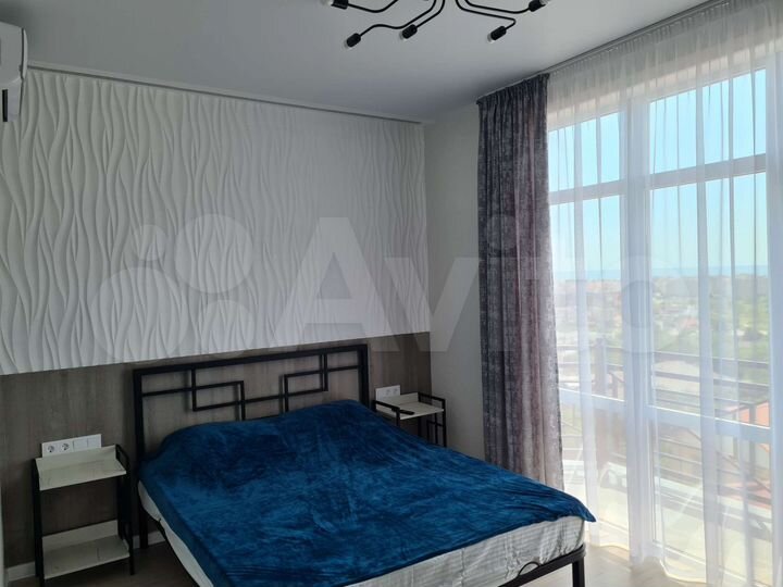 2-к. квартира, 42 м², 3/3 эт.