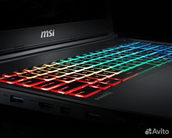 MSI 17.3 i5-7300HQ 4яд4пт GTX1060/6 8Гб 128Гб+1Тб