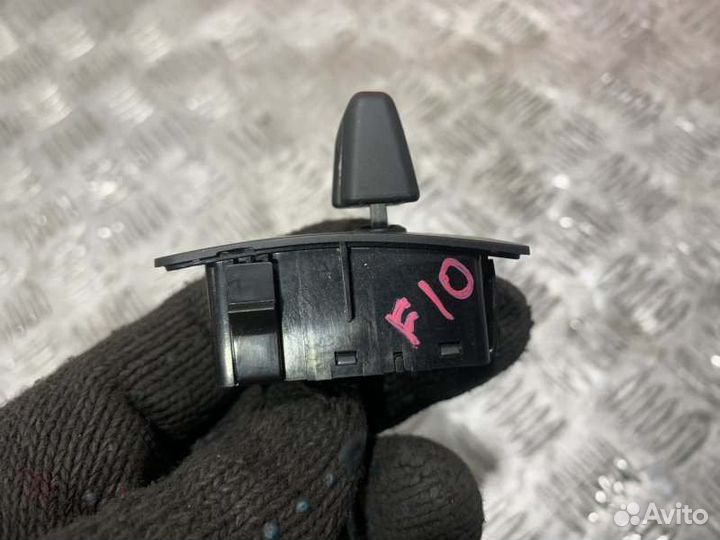 Кнопка регулировки рулевой колонки Bmw 5-Series