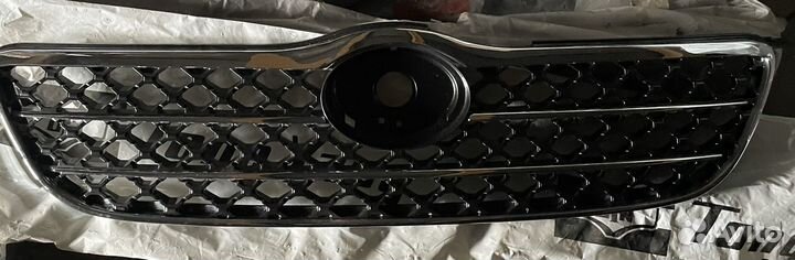 Решетка радиатора Toyota Corolla 120 хром