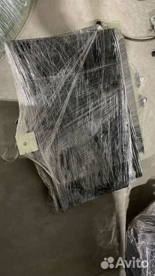 Стекла на Toyota Land Cruiser 300 TLC 300