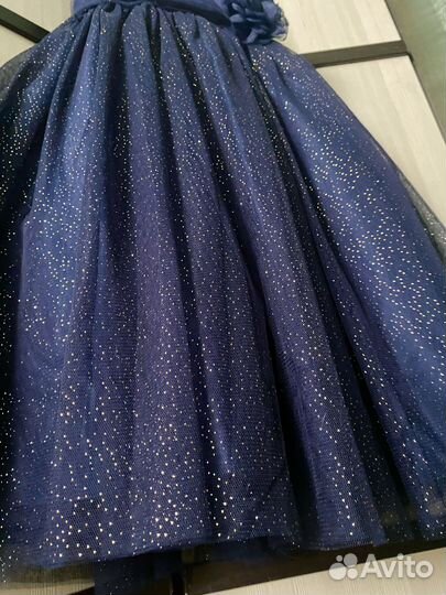 Платье нарядное