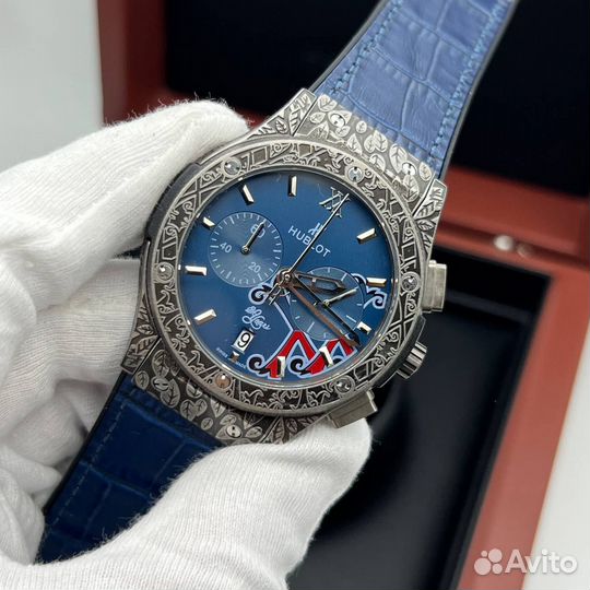 Часы hublot