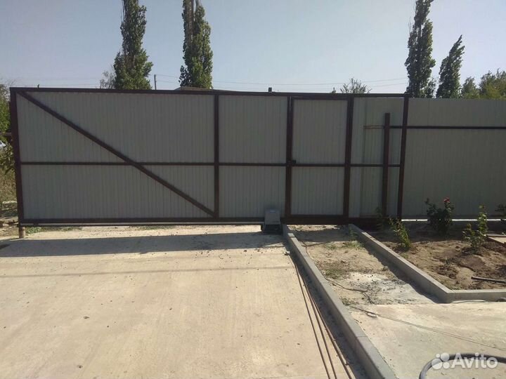 Откатные ворота с приводом