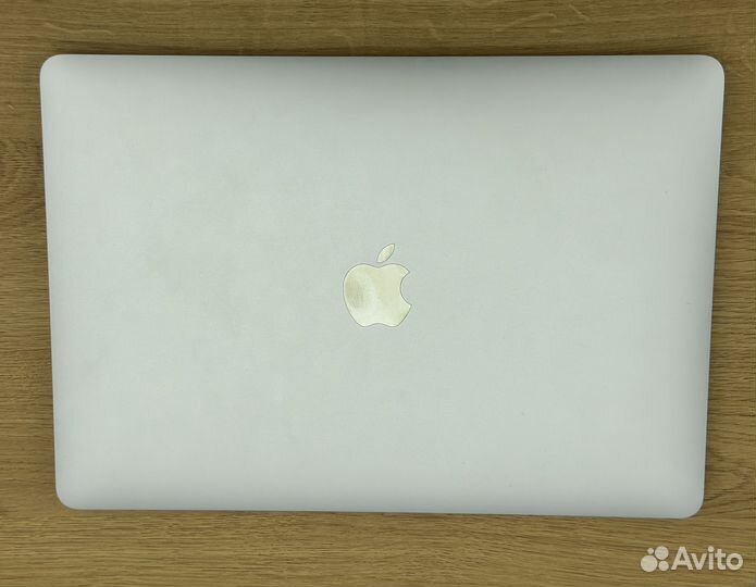 Apple MacBook Pro 13 8/256 Silver