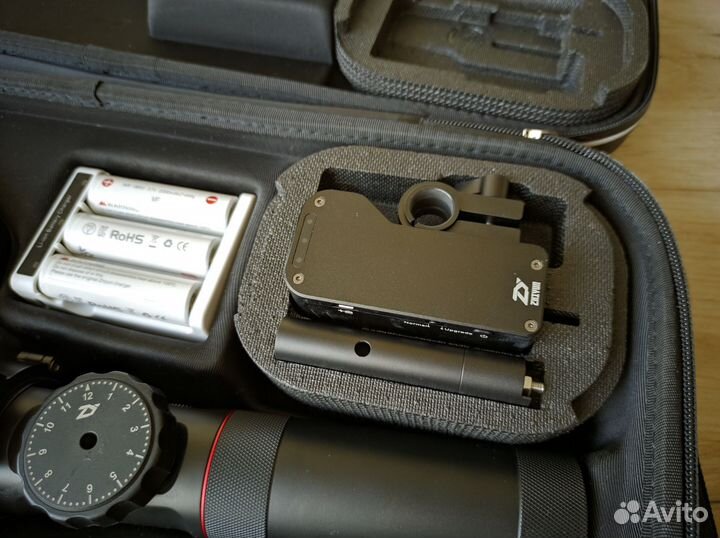 Эл Стабилизатор Zhiyun Crane 2 + follow focus