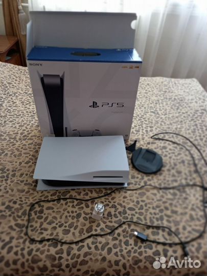 Игровая консоль - Sony Playstation 5 Blu-Ray (с ди