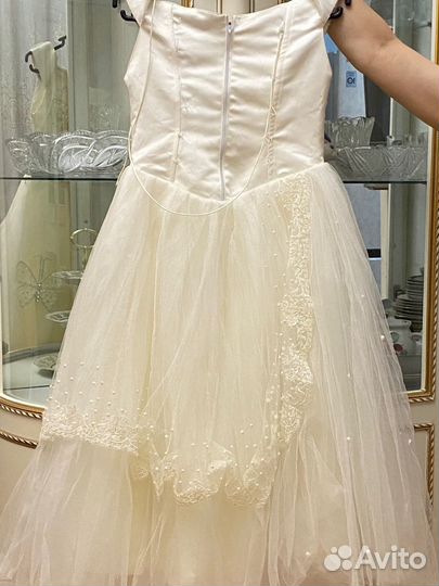 Венчальное платье