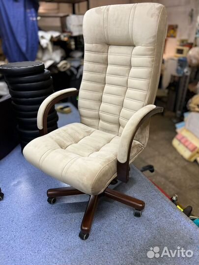 Кресло руководителя компьютерное