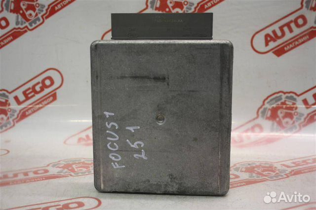 Блок управления двигателем Ford Focus 2000