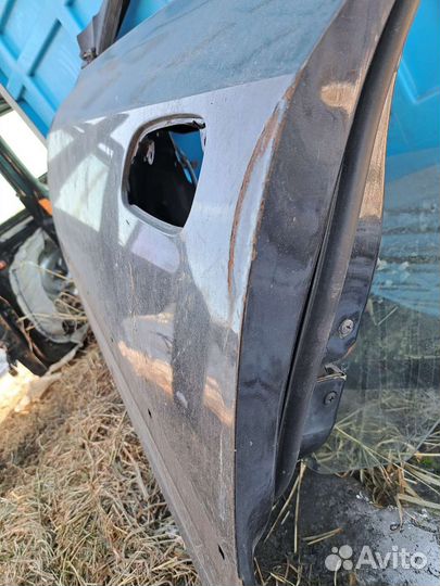 Дверь передняя Hyundai elantra