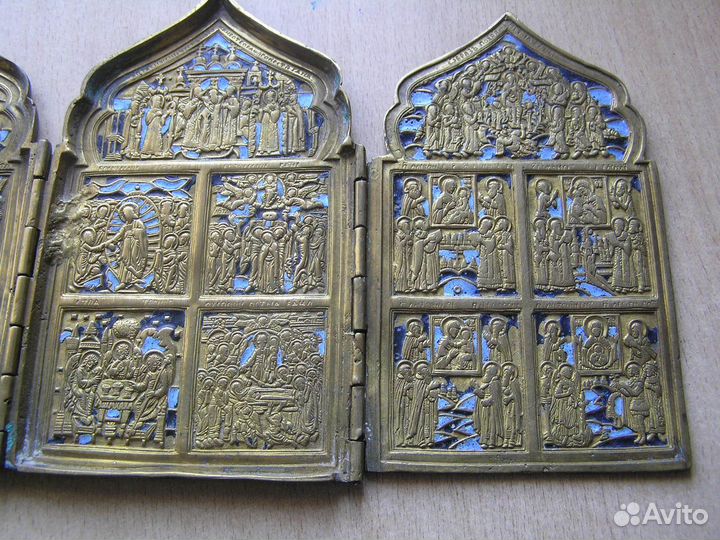 Старинный меднолитой складень