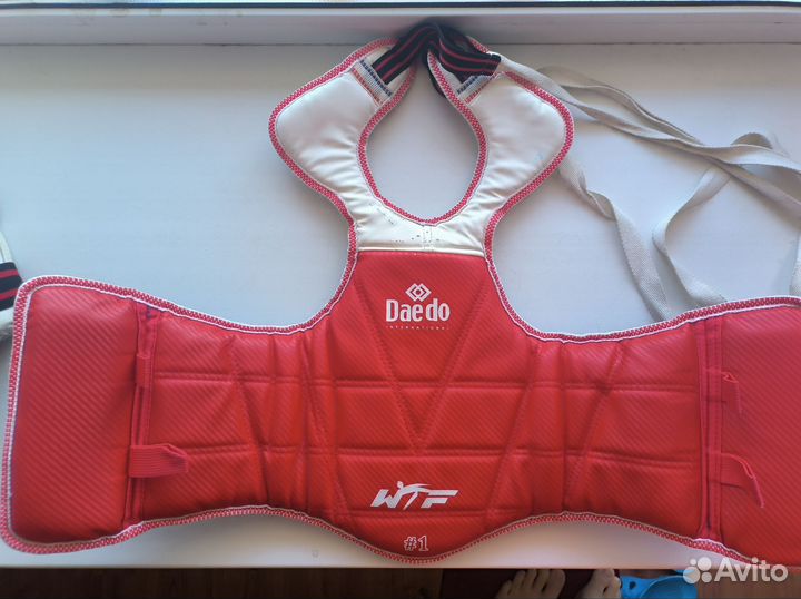 Экипировка для тхэквондо на 7-9 лет