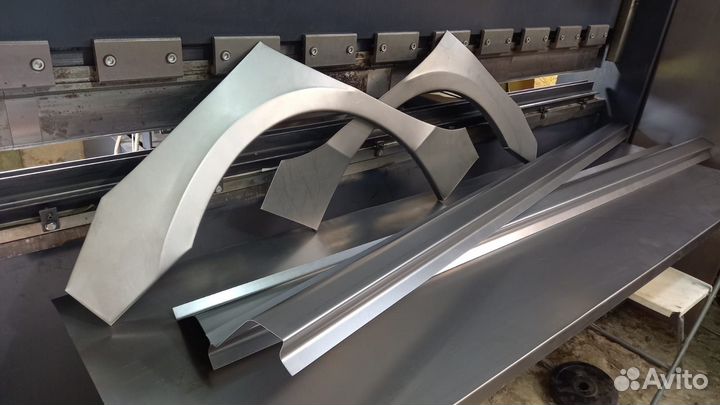 Mazda - Пороги