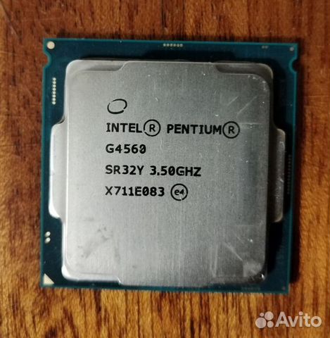Процессор Intel Pentium G4560
