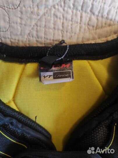 Нагрудник хоккейный ccm yth l