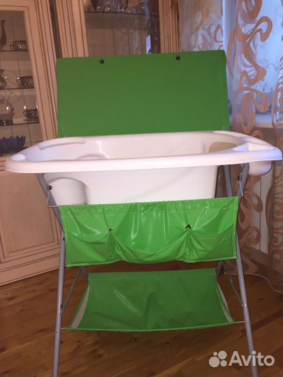 Пеленальный стол и ванночка 2 в 1