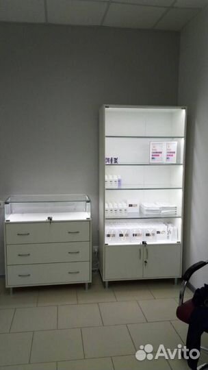 Торговая витрина новая