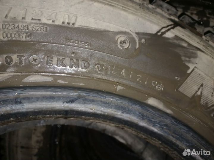 Покрышки Bridgestone M729