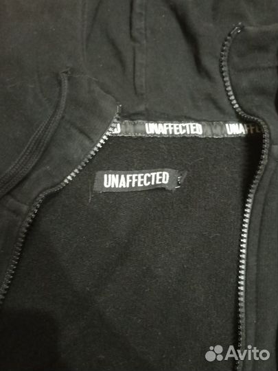 Зип худи unaffected