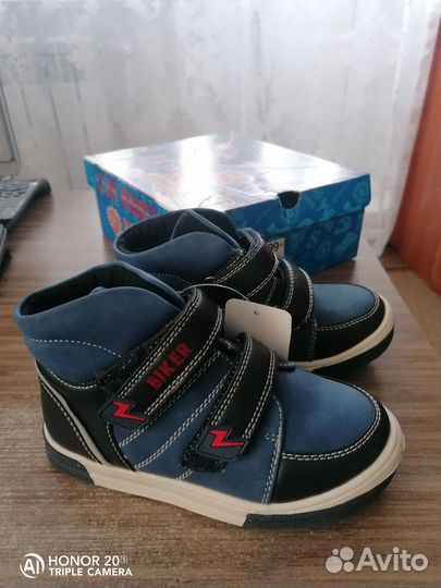 Ботинки детские новые