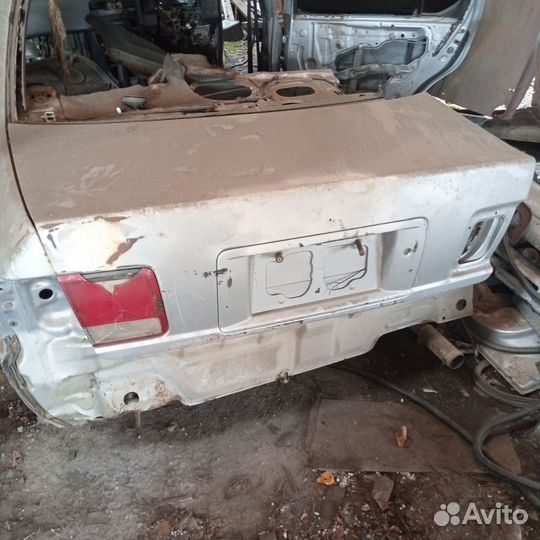 Дверь toyota camry 40