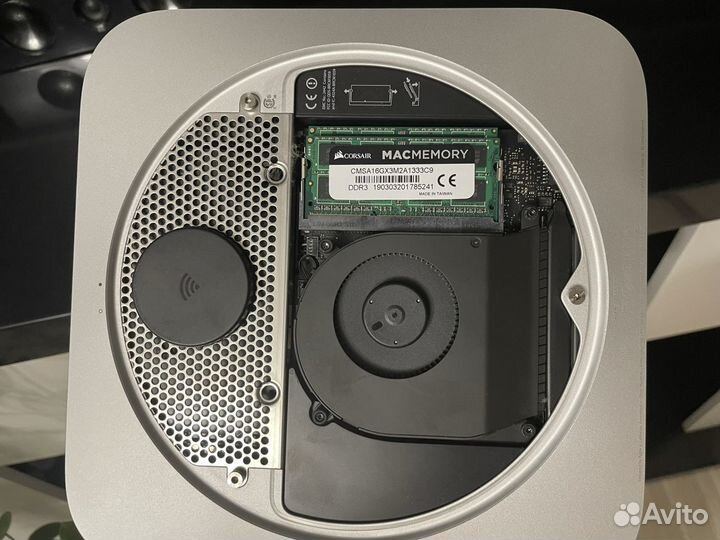 4-ядерный Apple Mac mini i7 SSD240+HDD500,16гб озу