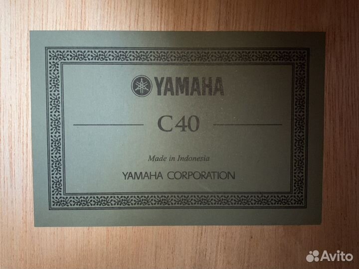 Гитара Yamaha c40