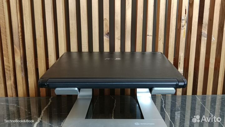 Игровой ноутбук Asus U36S на Core I7