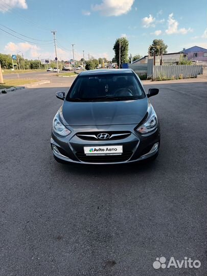 Hyundai Solaris 1.6 AT, 2012, 280 140 км