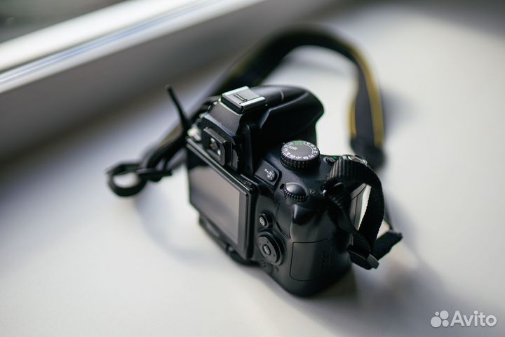 Зеркальный фотоаппарат Nikon d5000 body