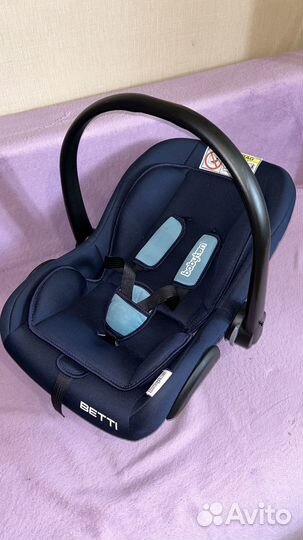 Автокресло 0+