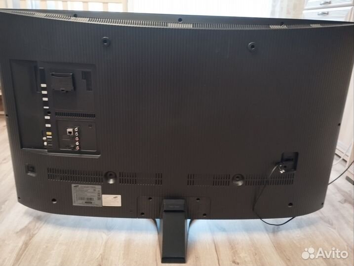Телевизор LED 48