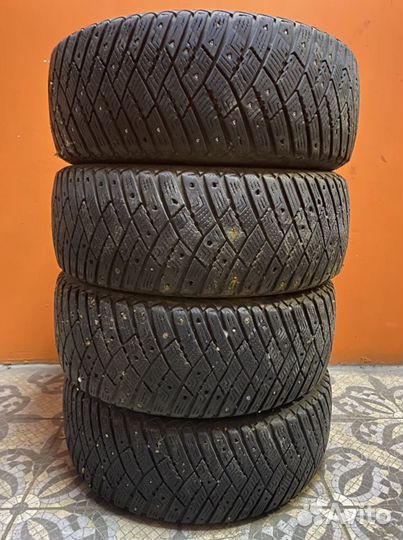 Goodyear Ultragrip Ice Arctic 205/55 R16