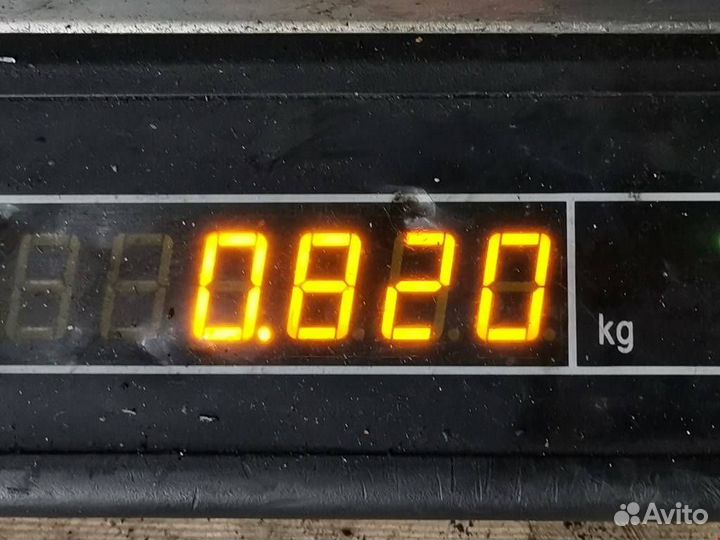 Форсунка топливная Volkswagen Polo 3 2000
