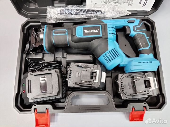 Аккумуляторная сабельная пила Makita