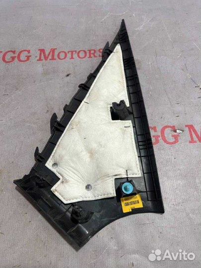 Обшивка стойки зад прав hyundai solaris (2010)