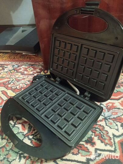 Вафельница