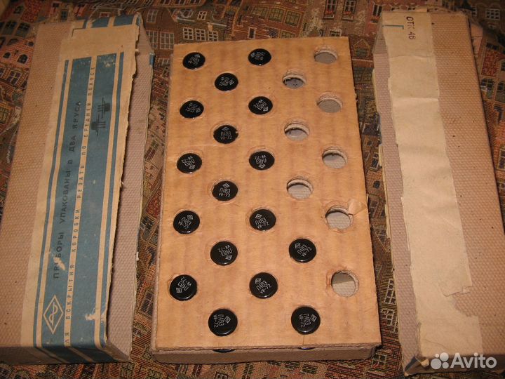 Транзисторы новые П4вэ, 42шт