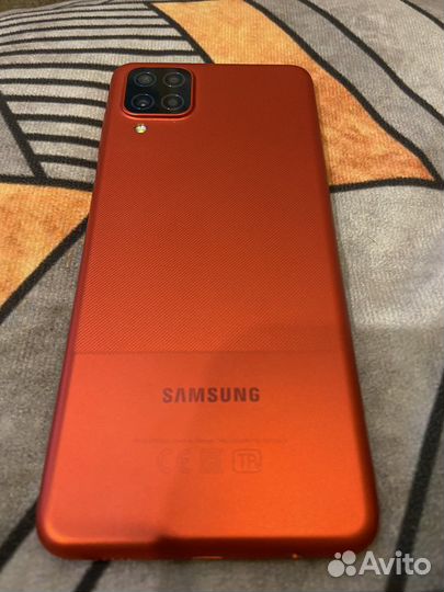Смартфон Samsung Galaxy A12 64 гб красный