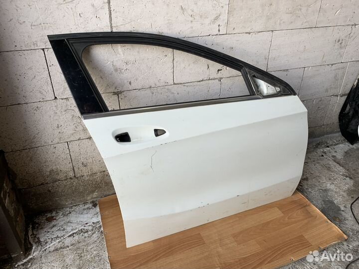 Дверь передняя правая Mercedes GLA X156